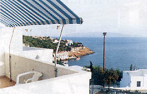 Mbouritis1.JPG (22052 bytes)