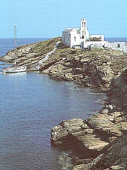 sifnos-chrissopigi.jpg (36136 bytes)